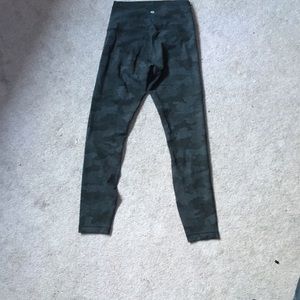 Black camo lululemon leggings